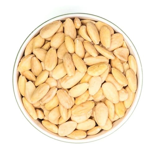 Ochutnej Ořech Mandle natural loupané 23-25 velké 80 g